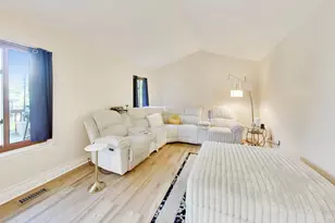 22161 W Plymouth Ct, Plainfield, IL 60544 - Photo 8