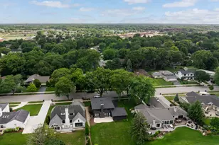 713 Burning Tree Ln, Naperville, IL 60563 - Photo 44