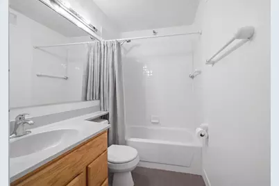 3660 N Lake Shore Drive #1506, Chicago, IL 60613 - Photo 16