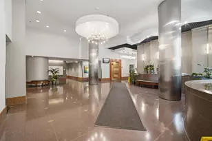 3660 N Lake Shore Dr, Chicago, IL 60613 - Photo 4