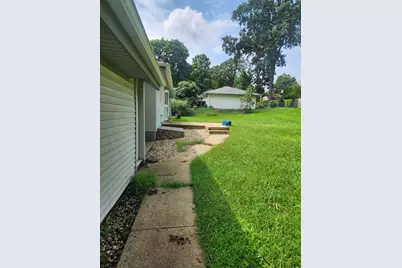 914 Oakleaf Avenue, McHenry, IL 60051 - Photo 20