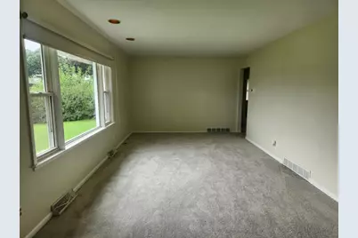 914 Oakleaf Avenue, McHenry, IL 60051 - Photo 10