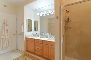 25 E Superior St, Chicago, IL 60611 - Photo 12