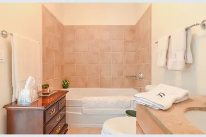 25 E Superior Street #3701, Chicago, IL 60611 - Photo 20