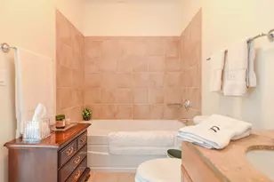 25 E Superior St, Chicago, IL 60611 - Photo 20