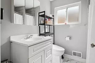 3738 W 83rd Pl, Chicago, IL 60652 - Photo 16