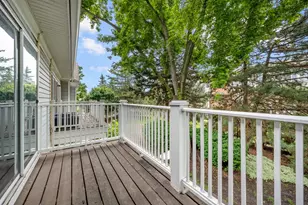 505 Green Bridge Ln, Prospect Heights, IL 60070 - Photo 12