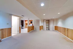 227 N Mill Rd, Wood Dale, IL 60191 - Photo 20