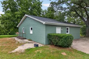 860 Best St, Marseilles, IL 61341 - Photo 14