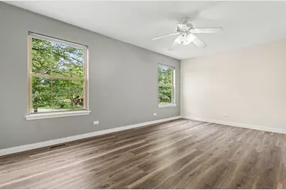 360 Golfview Court #360, Bloomingdale, IL 60108 - Photo 10