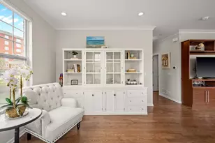 400 Concord Ct, Morton Grove, IL 60053 - Photo 6