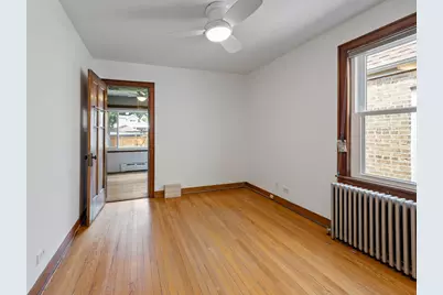 2850 W Chase Avenue, Chicago, IL 60645 - Photo 14