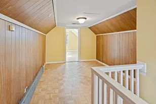 2850 W Chase Ave, Chicago, IL 60645 - Photo 16