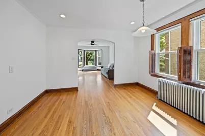 2850 W Chase Avenue, Chicago, IL 60645 - Photo 4