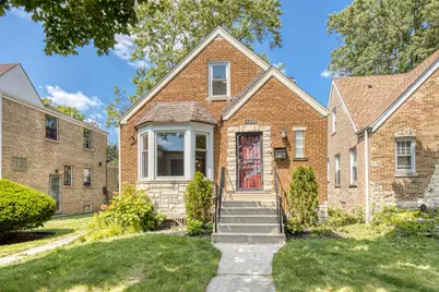 2850 W Chase Avenue, Chicago, IL 60645 - Photo 1