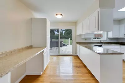 2940 Valley View Road, Gurnee, IL 60031 - Photo 20