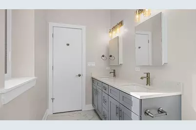 1815 W 19th Street, Chicago, IL 60608 - Photo 16