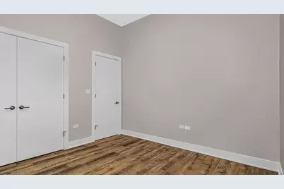 1815 W 19th Street, Chicago, IL 60608 - Photo 10