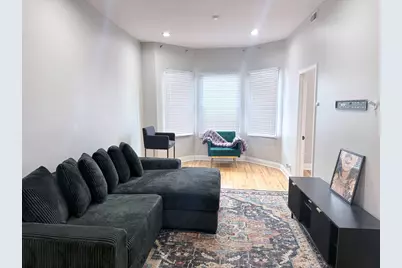 3008 E 81st Street #2, Chicago, IL 60617 - Photo 4