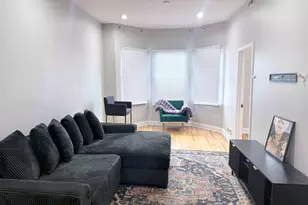 3008 E 81st St, Chicago, IL 60617 - Photo 4