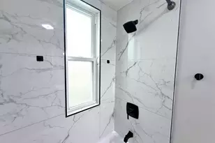 3008 E 81st St, Chicago, IL 60617 - Photo 10