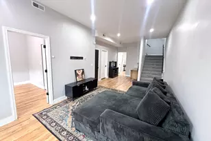 3008 E 81st St, Chicago, IL 60617 - Photo 6