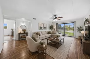 11045 S Theresa Circle, Palos Hills, IL 60465 - Photo 2