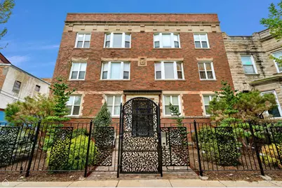 4240 S Calumet Avenue, Chicago, IL 60653 - Photo 2