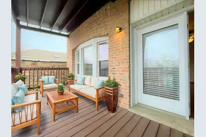 4240 S Calumet Avenue, Chicago, IL 60653 - Photo 16