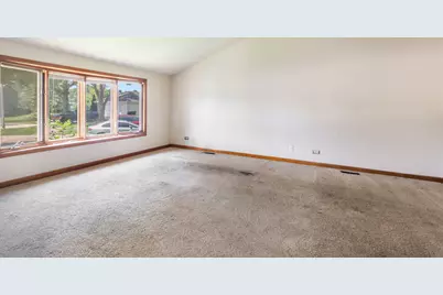 239 Oxford Court, Bloomingdale, IL 60108 - Photo 4