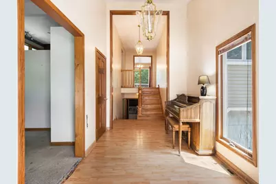 239 Oxford Court, Bloomingdale, IL 60108 - Photo 2