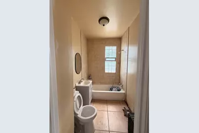 1400 W 72nd Place, Chicago, IL 60636 - Photo 10