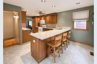 1235 Grandview Avenue, Lockport, IL 60441 - Photo 12