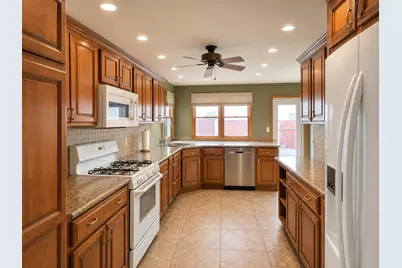 1235 Grandview Avenue, Lockport, IL 60441 - Photo 10