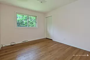 530 Northgate Rd, Lindenhurst, IL 60046 - Photo 10