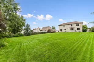 2860 Weld Rd, Elgin, IL 60124 - Photo 20