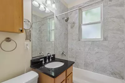 2305 W Winona Street #3W, Chicago, IL 60625 - Photo 16