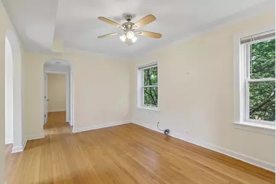 2305 W Winona Street #3W, Chicago, IL 60625 - Photo 4