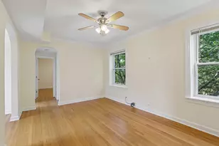 2305 W Winona St, Chicago, IL 60625 - Photo 4