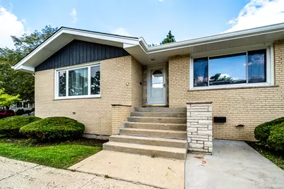 3045 S 48th Court, Cicero, IL 60804 - Photo 2