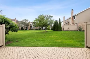17326 Brook Crossing Ct, Orland Park, IL 60467 - Photo 20