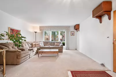 8324 Kimball Avenue, Skokie, IL 60076 - Photo 2