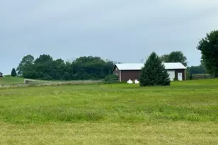 8295 Hurd Rd, Erie, IL 61250 - Photo 4