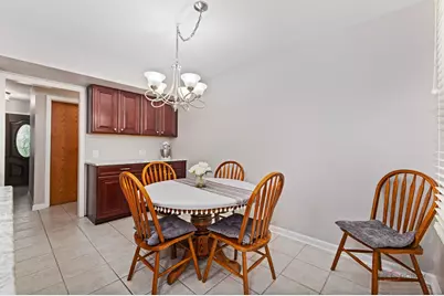 815 Claridge Court, Schaumburg, IL 60193 - Photo 8
