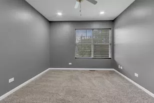 2S601 River Oaks Dr, Warrenville, IL 60555 - Photo 28