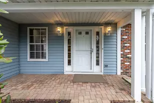 2S601 River Oaks Dr, Warrenville, IL 60555 - Photo 4
