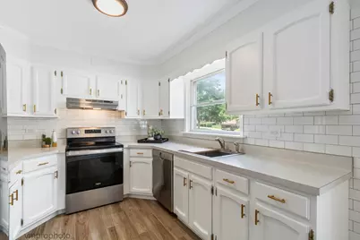 615 N Hickory Avenue, Arlington Heights, IL 60004 - Photo 10