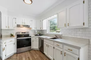 615 N Hickory Ave, Arlington Heights, IL 60004 - Photo 10