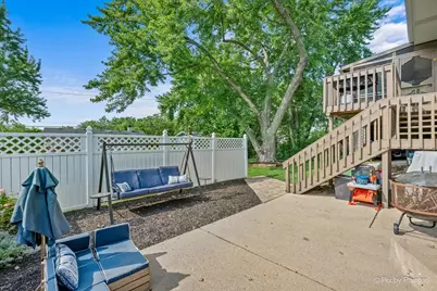 1255 Mayfield Lane, Hoffman Estates, IL 60169 - Photo 42