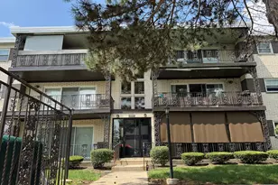 927 8th Ave, La Grange, IL 60525 - Photo 2